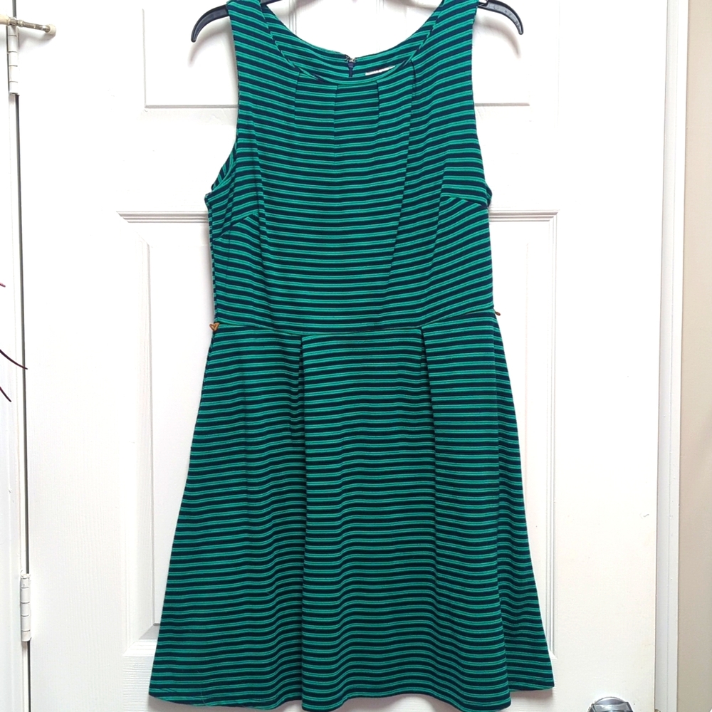 Merona green and black stripe dress with pockets